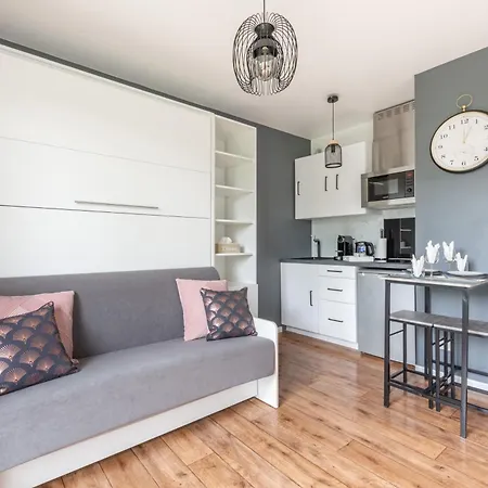 Neuvaroom Montévrain