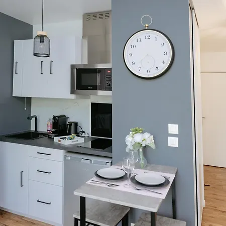 Neuvaroom Appartamento *