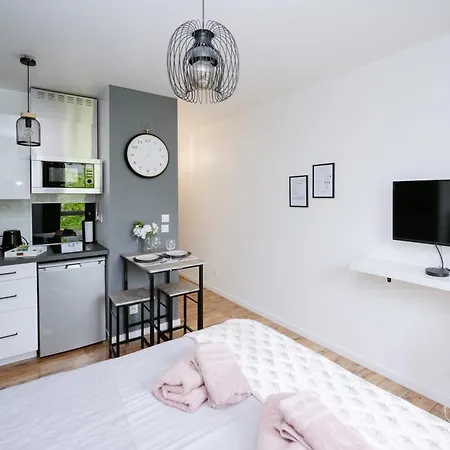 Neuvaroom Appartamento Montévrain