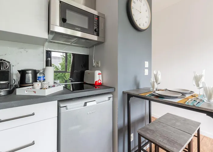 Neuvaroom Apartamento *